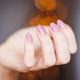 Najdroższy manicure świata? Klientka omyłkowo zapłaciła za paznokcie 15 tysięcy złotych!